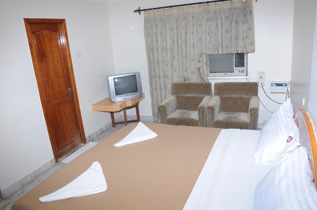 Hotel Annamalai Tiruchirappalli Exterior photo